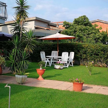 Bb Guest House Ogliastra Tortoli Bagian luar foto