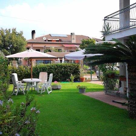 Bb Guest House Ogliastra Tortoli Bagian luar foto