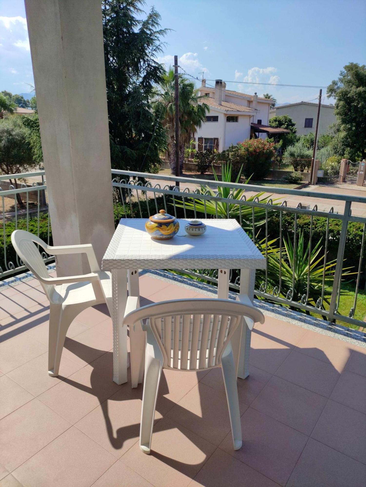 Bb Guest House Ogliastra Tortoli Ruang foto