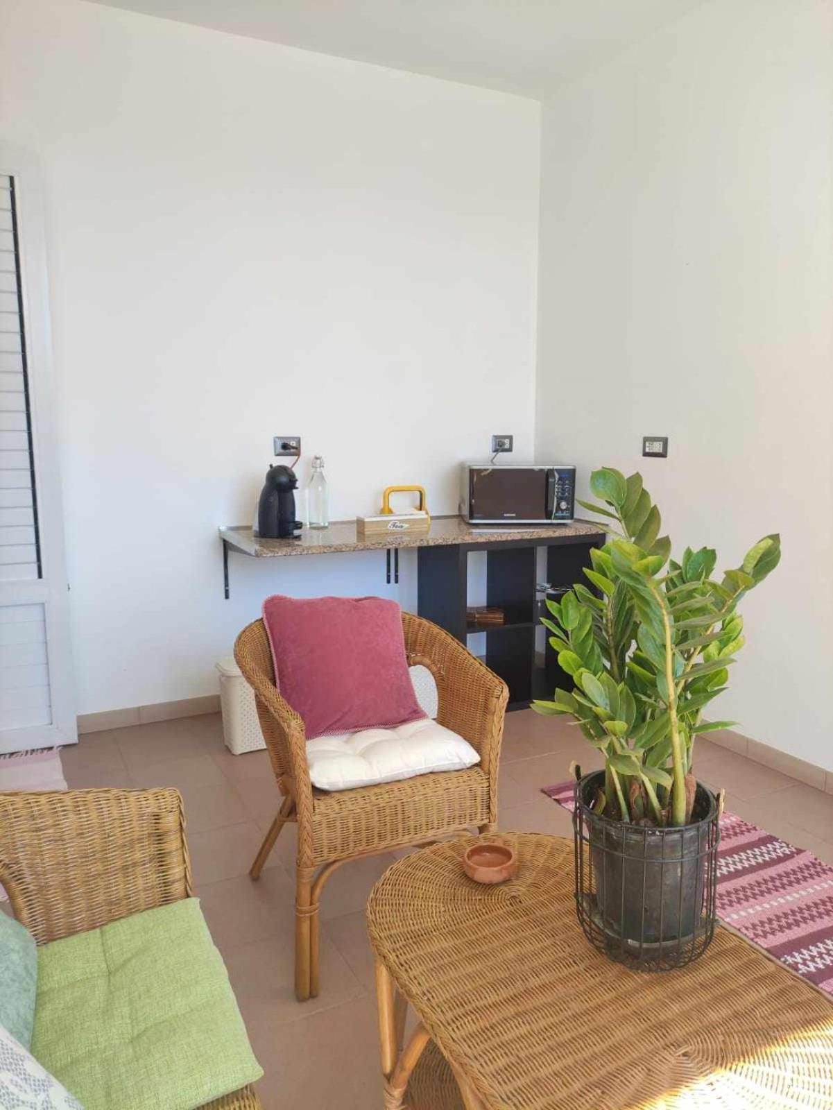 Bb Guest House Ogliastra Tortoli Bagian luar foto
